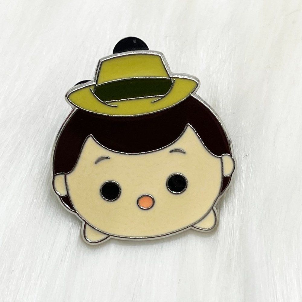 🔮 5/$25 Disney Adventureland Jungle Cruise‎ Skipper Tsum Tsum Pin